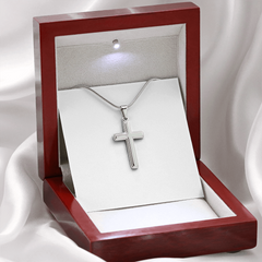 BEAUTIFUL ARTISAN CROSS NECKLACE